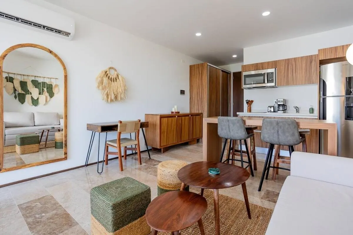 Stunning New Studio With Rooftop Pool Playa del Carmen 0*,  Mexico