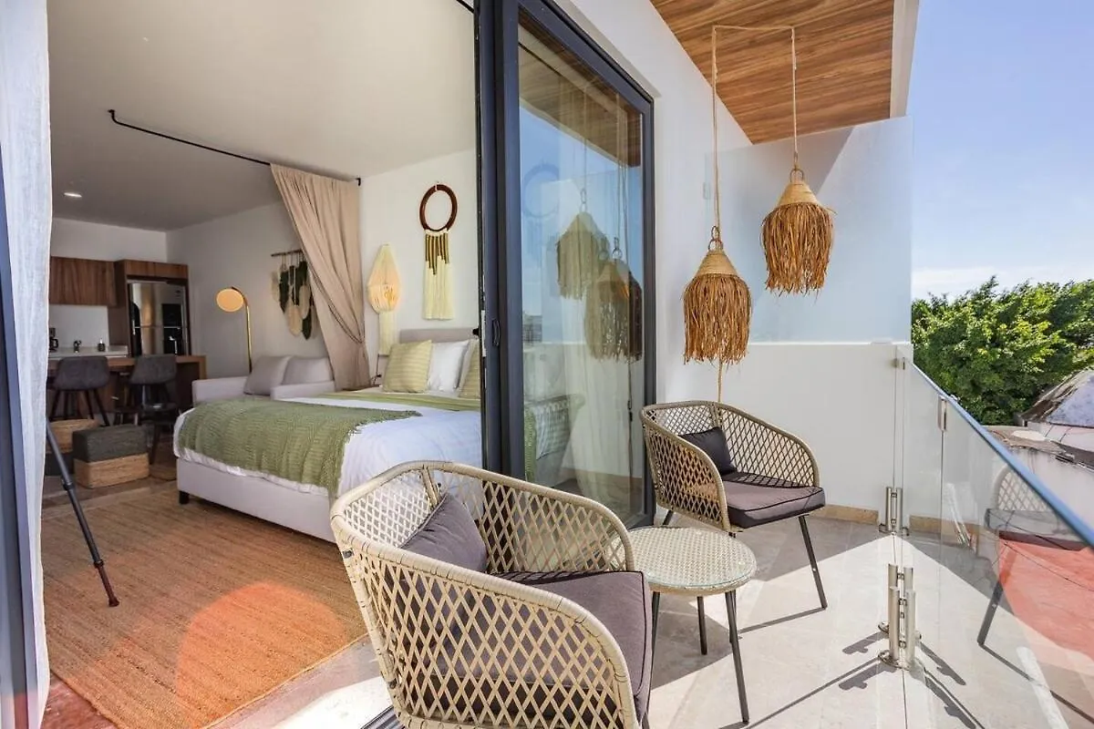 Stunning New Studio With Rooftop Pool Playa del Carmen 0*,  Mexico