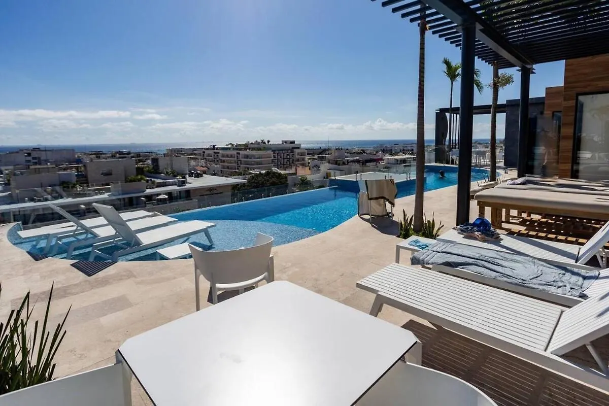 Apartment Stunning New Studio With Rooftop Pool Playa del Carmen
